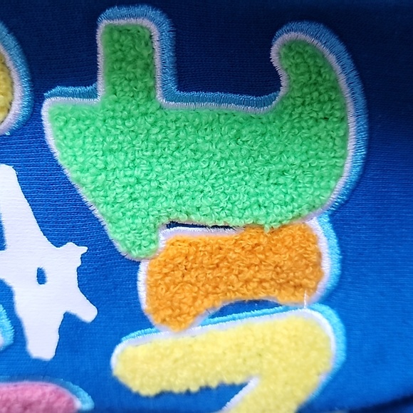 Tommy Innit crewneck sweater size Medium - Picture 3 of 9